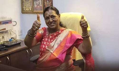 சமூக வலைதளங்களில் அதிகாரப்பூர்வமாக கணக்கு தொடங்கினார் பிரேமலதா விஜயகாந்த்