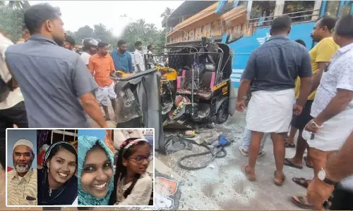 ஆட்டோ மீது ஐயப்ப பக்தர்கள் சென்ற பஸ் மோதி 5 பேர் பலி