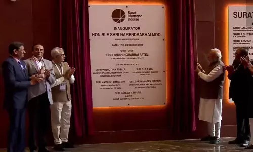 உலகின் மிகப்பெரிய வைர வர்த்தக மையம்: குஜராத்தில் இன்று திறந்துவைத்தார் பிரதமர் மோடி