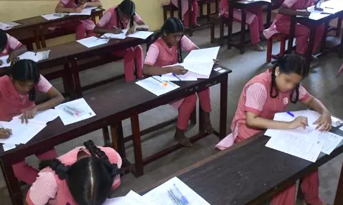 தமிழகத்தில் பிளஸ்-2 தேர்வை 7.15 லட்சம் மாணவர்கள் எழுதுகிறார்கள்