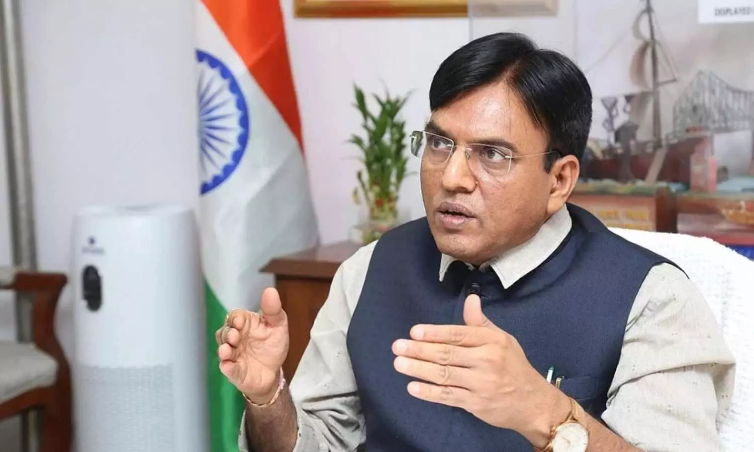 தடுப்பு நடவடிக்கைகளை உறுதி செய்க... மாநிலங்களுக்கு மத்திய அமைச்சர் வலியுறுத்தல் தடுப்பு நடவடிக்கைகளை உறுதி செய்க... மாநிலங்களுக்கு மத்திய அமைச்சர் வலியுறுத்தல்