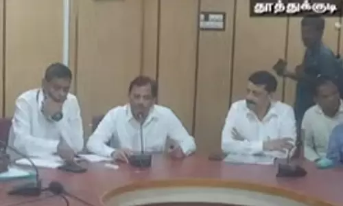 தூத்துக்குடி வந்த மத்திய குழு: மாநகராட்சி அலுவலகத்தில் ஆலோசனை