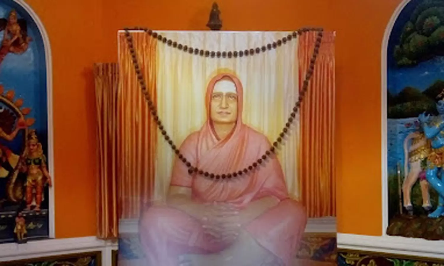 உடல் என்கிற சட்டை உடல் என்கிற சட்டை