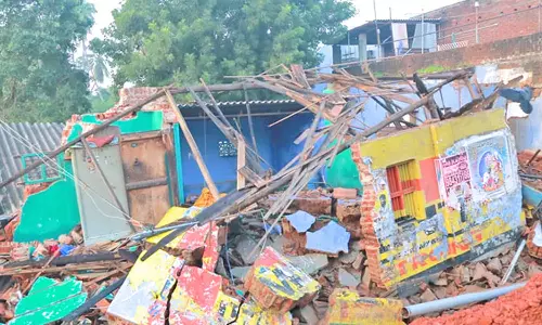 பெருமழை வெள்ளத்தினால் நெல்லை மாவட்டத்தில் 780 வீடுகள் சேதம்