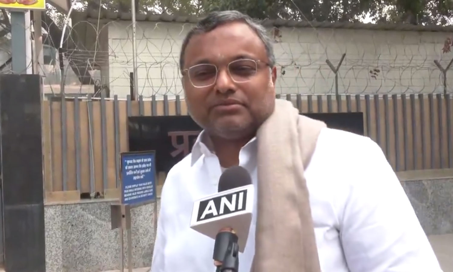 கிறிஸ்துமஸ் சீசன் என்பதால் அமலாக்கத்துறை என்னை அழைத்துள்ளது: கார்த்தி சிதம்பரம் கிண்டல்