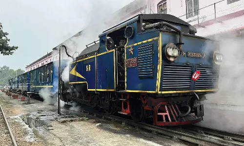 மேட்டுப்பாளையம்-ஊட்டி மலை ரெயில் சேவை தொடங்கியது