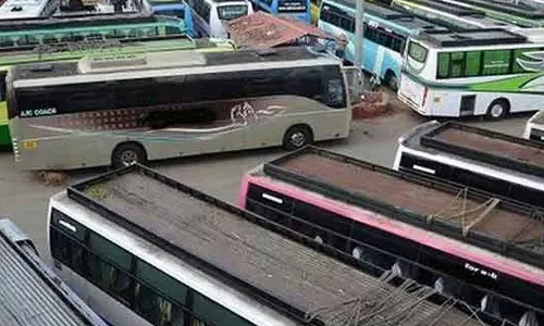 ஆம்னி பேருந்துகளில் கூடுதல் கட்டணம் வசூல்... பயணிகள் புகார்