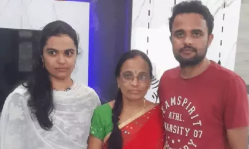 ஒரே நேரத்தில் தேர்வு எழுதிய அண்ணன்-தங்கை எஸ்.ஐ.க்களாக தேர்வு: வலைத்தளங்களில் குவியும் பாராட்டு