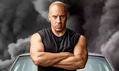 ரேஸ் திரைப்படங்களின் ஹீரோ மீது பாலியல் கேஸ்