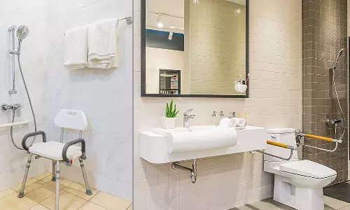 சீனியர் சிட்டிசன்களுக்கு ஏற்ற பாத்ரூம் முறைகள்