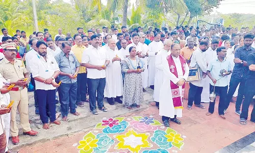 சுனாமி நினைவு தினம்: வேளாங்கண்ணி நினைவு ஸ்தூபியில் சிறப்பு பிரார்த்தனை