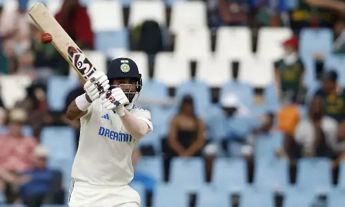 கே.எல்.ராகுல் போராட்டம்: முதல் நாள் முடிவில் இந்தியா 208/8