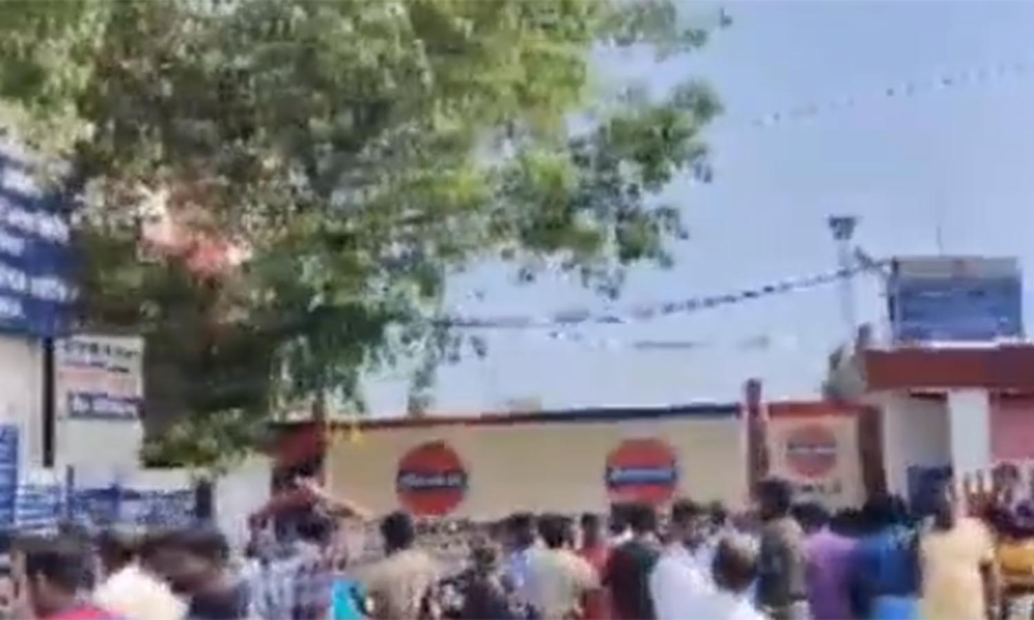 தண்டையார்பேட்டையில் பாய்லர் வெடித்ததில் எண்ணெய் கசிவு- பீதியில் பொதுமக்கள்