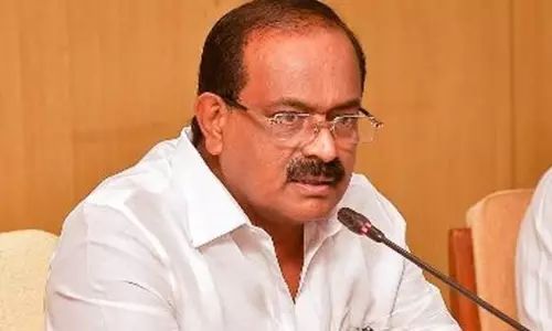 ரூ.50 கோடி மோசடி செய்த நிதி நிறுவனம் மீது நடவடிக்கை எடுக்க வேண்டும்- அமைச்சரிடம் பொதுமக்கள் புகார்