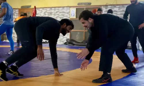 மல்யுத்தம் கற்றுக்கொண்ட ராகுல் காந்தி: ஏன் தெரியுமா?