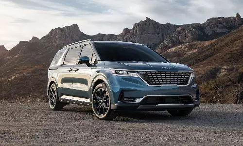 இந்தியாவில் டெஸ்டிங் செய்யப்படும் புதிய கியா கார்னிவல் - வெளியீடு எப்போ தெரியுமா?