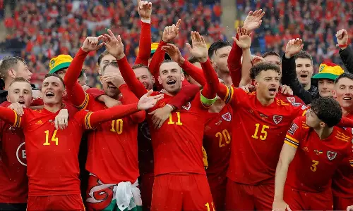 உலக கோப்பை கால்பந்து: 64 ஆண்டுகளுக்கு பிறகு வேல்ஸ் அணி தகுதி