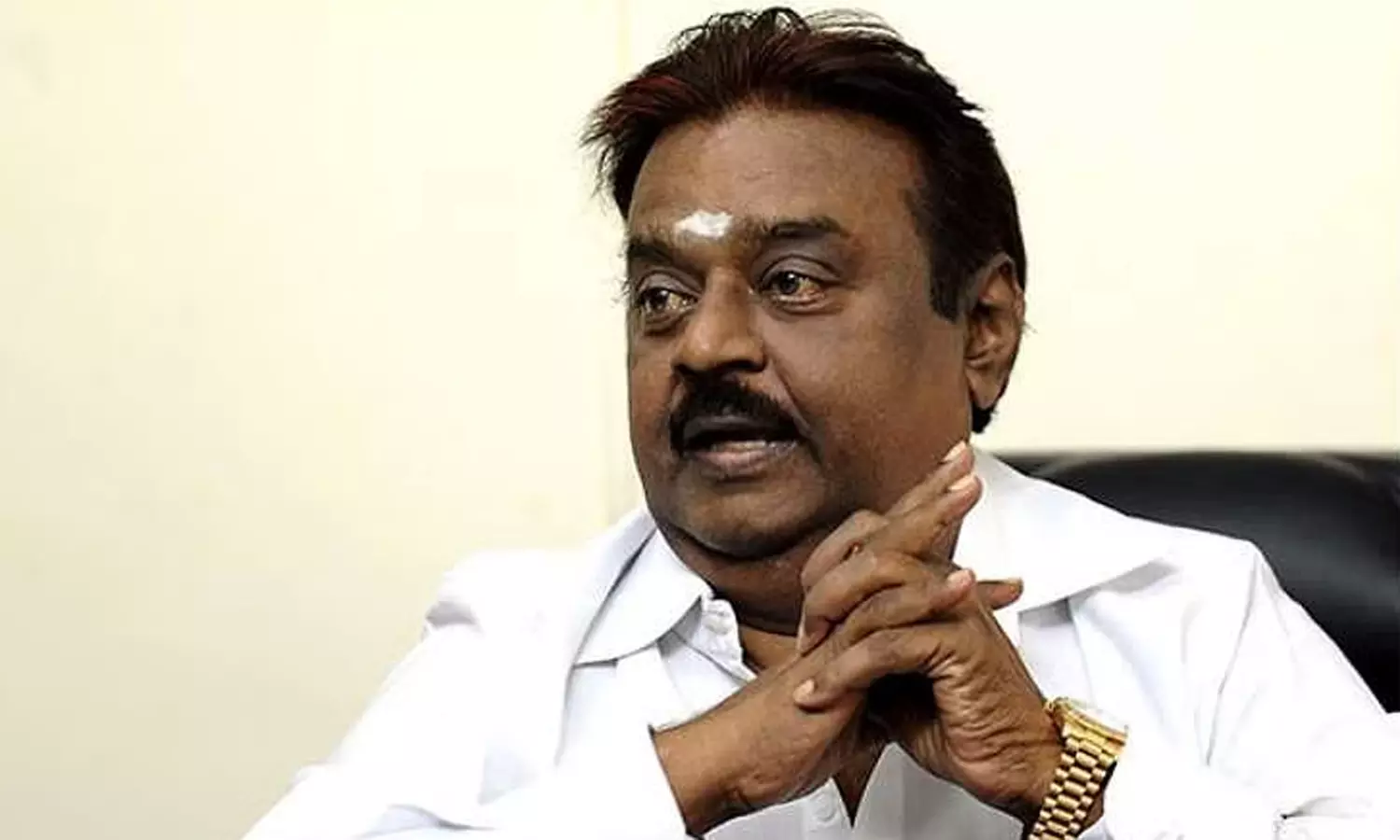 தமிழ் பற்றுக்கு காரணமான ஆசிரியர் தமிழ் பற்றுக்கு காரணமான ஆசிரியர்