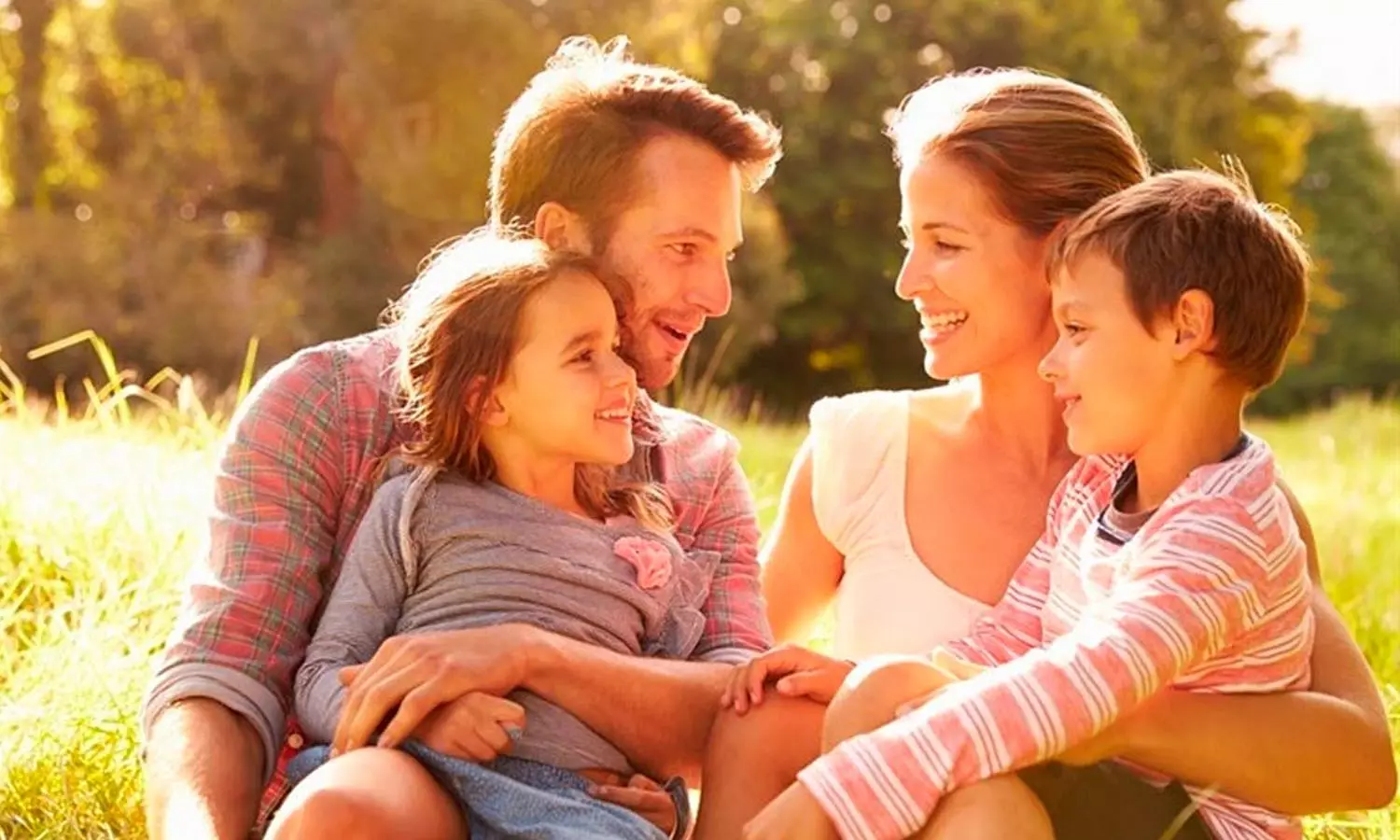 இல்லறமே சிறந்த தவம் இல்லறமே சிறந்த தவம்