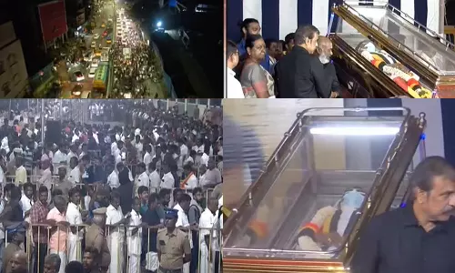 தீவுத்திடலில் விஜயகாந்த் உடல்... பொதுமக்கள் அஞ்சலி... மதியம் 1 மணிக்கு இறுதி ஊர்வலம்