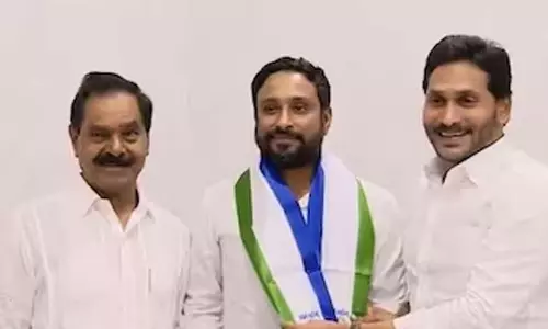 ஜெகன்மோகன் ரெட்டி கட்சியில் இணைந்த சிஎஸ்கே வீரர் அம்பதி ராயுடு