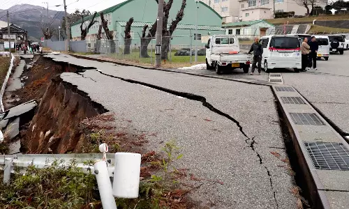 ஜப்பானை 155 முறை உலுக்கிய நிலநடுக்கங்கள்: பலி எண்ணிக்கை 30 ஆக உயர்வு