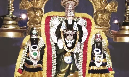 நித்திய சொர்க்கவாசல் கொண்ட கலியுக வெங்கடேசப் பெருமாள்