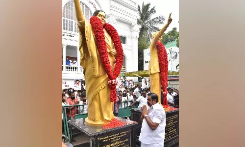 அ.தி.மு.க. தகவல் தொழில்நுட்ப பிரிவு நிர்வாகிகளுடன் எடப்பாடி பழனிசாமி ஆலோசனை