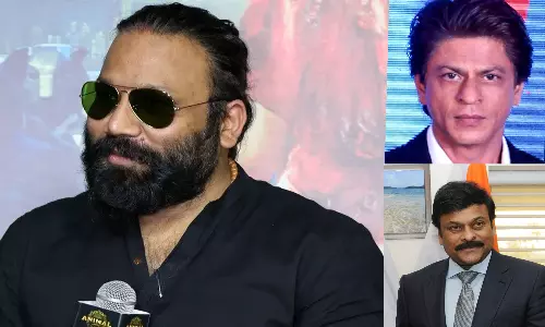 கனவு நாயகர்களுக்காக கதை தேடும் இயக்குனர்