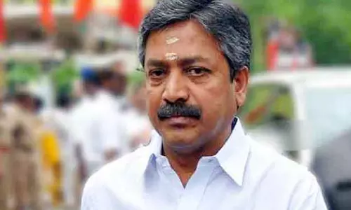 முதலமைச்சரை அவதூறாக பேசிய வழக்கில் சி.வி. சண்முகம் எம்.பி. கோர்ட்டில் ஆஜர்