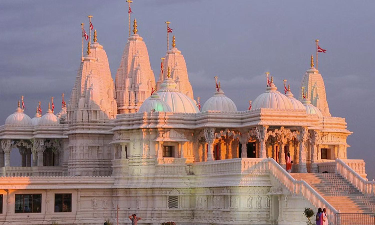 இந்து கோவில் மீது மீண்டும் தாக்குதல்- காலிஸ்தான் ஆதரவாளர்கள் அட்டூழியம்