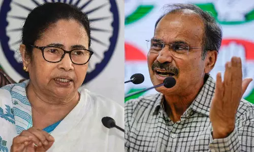 2 இடம்தான் என சொன்ன மம்தா: பிச்சை கேட்கவில்லை என காங்கிரஸ் தலைவர் பதிலடி