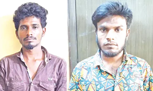 இன்ஸ்டாகிராம் மூலம் தொல்லை செய்ததால் மோதல்:  திருப்பூரில் நண்பர்களை கத்தியால் குத்திய 2பேர் கைது