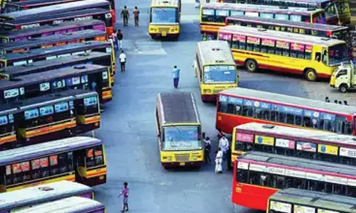 9-ந் தேதி ஸ்டிரைக் அறிவிப்பு: அமைச்சருடன் நாளை நடக்கும் பேச்சுவார்த்தையில் உடன்பாடு ஏற்படுமா?