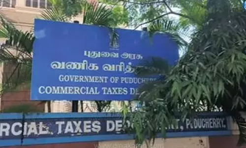 புதுவை வணிகவரி அலுவலகத்தில் சி.பி.ஐ. அதிகாரிகள் சோதனை