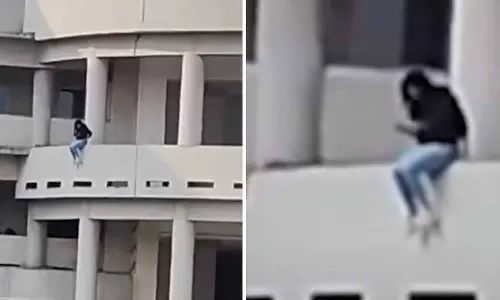 5-வது மாடியில் இருந்து குதித்து மாணவி தற்கொலை - பதற வைக்கும் வீடியோ