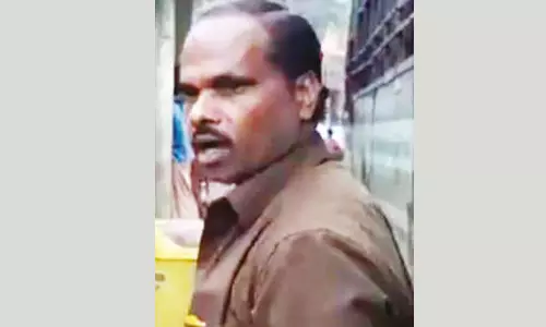 கைக்குழந்தையுடன் காத்திருந்த பெண்... பஸ்சை நிறுத்தாமல் சென்ற டிரைவர் பணியிடை நீக்கம்