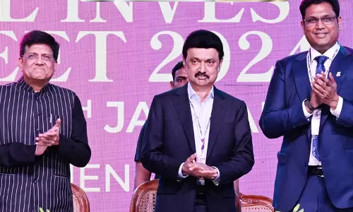 உலக முதலீட்டாளர்கள் மாநாட்டில் முதல் நாளிலேயே இலக்கை எட்டி தமிழக அரசு சாதனை