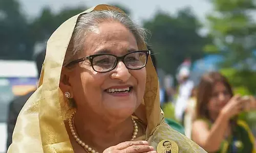 வங்காளதேசம் தேர்தலில் வெற்றி: 5-வது முறையாக பிரதமராகிறார் ஷேக் ஹசீனா