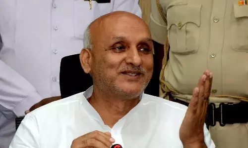 காயம் அடைந்தால் கோவிலுக்கு செல்வீர்களா? மருத்துவமனைக்கு செல்வீர்களா?- பீகார் மந்திரி