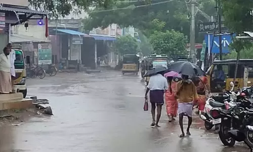 தூத்துக்குடியில் மீண்டும் வெளுத்து வாங்கும் கனமழை