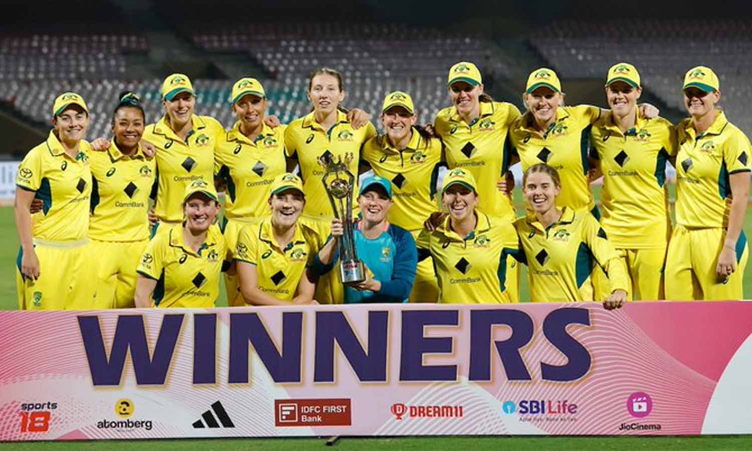 இந்திய பெண்கள் அணிக்கு எதிராக டி20 தொடரை கைப்பற்றியது ஆஸ்திரேலியா