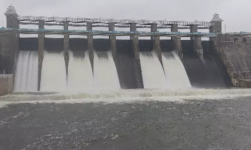 அமராவதி அணை நிரம்பியதால் கரையோர மக்களுக்கு வெள்ள அபாய எச்சரிக்கை