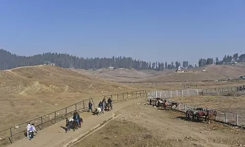 காஷ்மீரிலேயே இல்லையாம்.. ஏமாற்றம் அடைந்த சுற்றுலா பயணிகள்