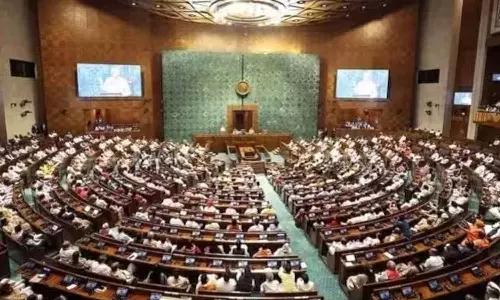 பாராளுமன்ற தேர்தல் ஏற்பாடுகள் பற்றி தலைமை தேர்தல் ஆணையர் ஆலோசனை: சட்டம்-ஒழுங்கு பற்றி ஆய்வு