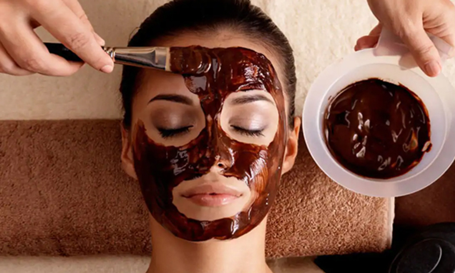 முகம் பளீச்சென்று இருக்க ஒரு ஸ்பூன் தேன் போதும்...!