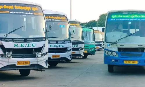 பொங்கல் பண்டிகை: அரசு பஸ்களில் 1.25 லட்சம் பேர் முன்பதிவு செய்து பயணம்