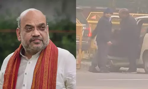 தமிழக வெள்ள பாதிப்பு- மத்திய அமைச்சர் அமித்ஷாவை சந்தித்தது தமிழக எம்.பிக்கள் குழு