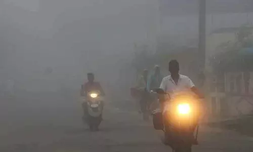 கடும் பனிபொழிவு: வாகன ஓட்டிகள் அவதி