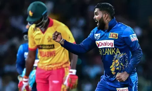 ஹசரங்கா சுழலில் சிக்கிய ஜிம்பாப்வே- 82 ரன்னில் ஆல் அவுட்